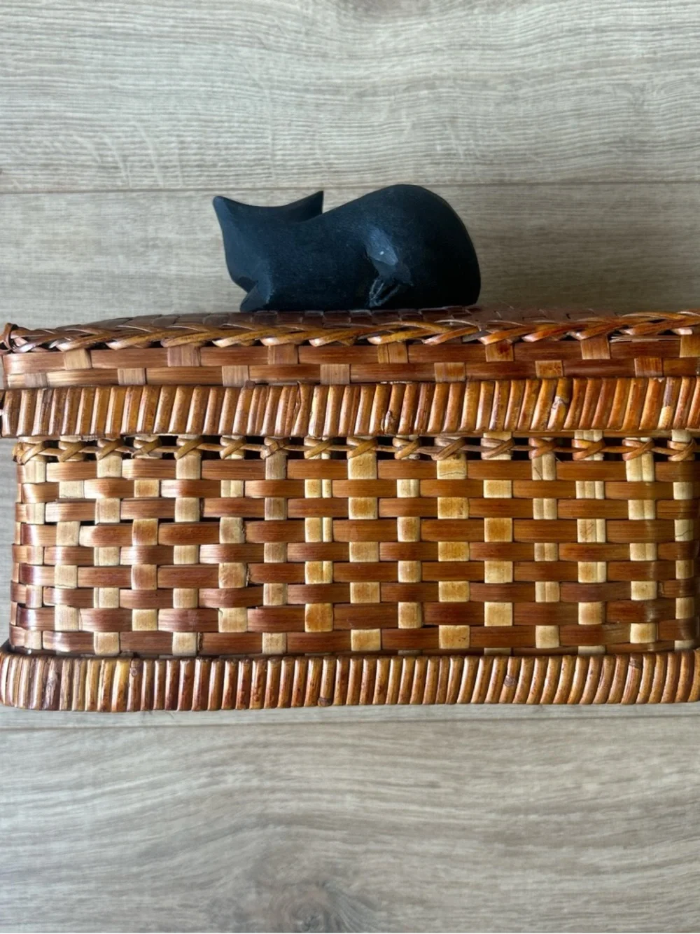 Woven Trinket Box with‎ Black Cat Figurine